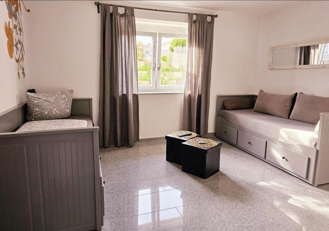 Ferienwohnung 辛斯海姆 外观 照片